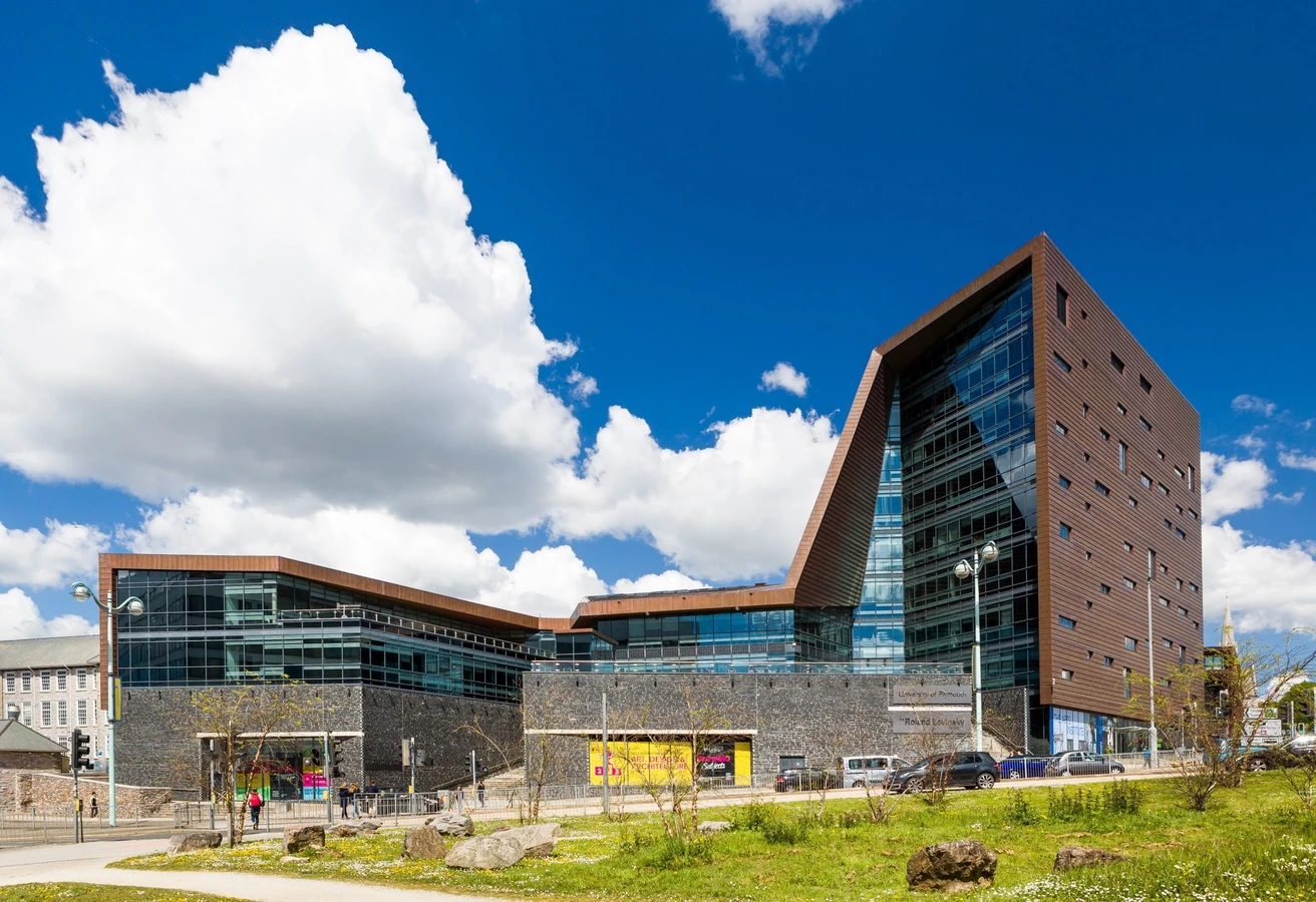 University of Plymouth 校园