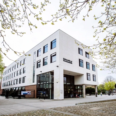 University of Portsmouth 校园