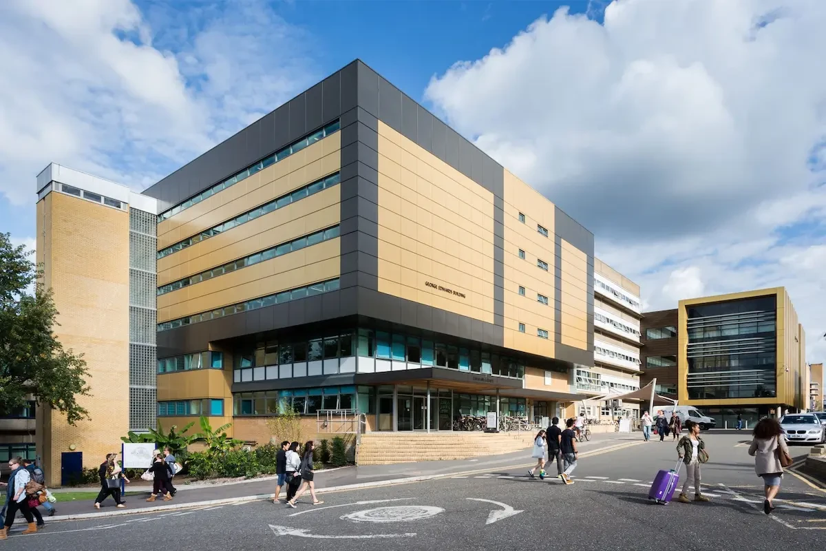 University of Surrey 校园