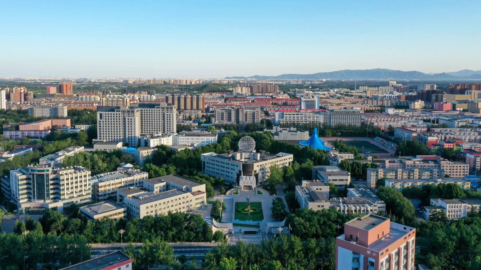 中国石油大学（北京）校园图片