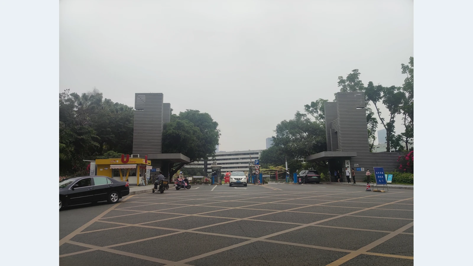 深圳大学校园图片